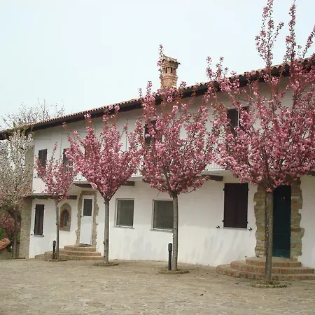 Летний дом Cascina Bricco